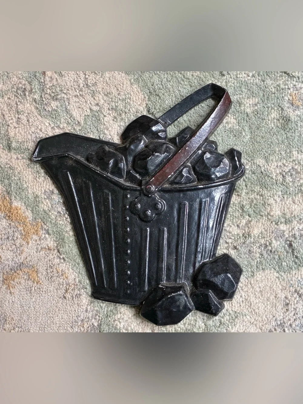Vintage Sexton USA Cast Metal Wall Décor